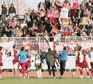 Un’immagine di un recente derby Pontedera-Forcoli