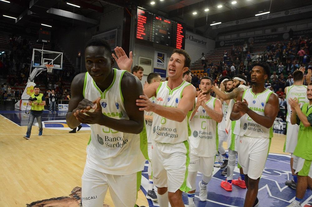 Europe Cup, la Dinamo asfalta il Benfica: 100-66 