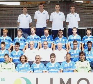 La squadra degli allievi professionisti dell’Empoli e più a destra Francesco Lodi