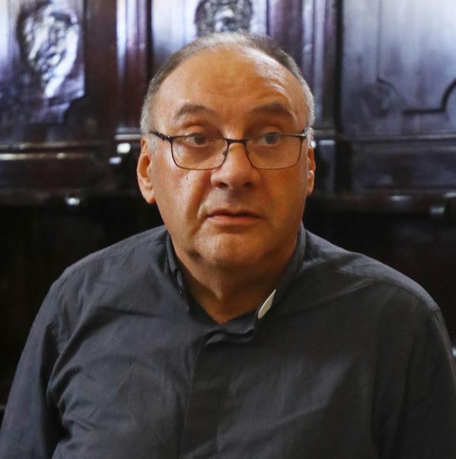 La sorella non si dà pace: «Era vivo, cos’è accaduto? Vogliamo delle risposte»