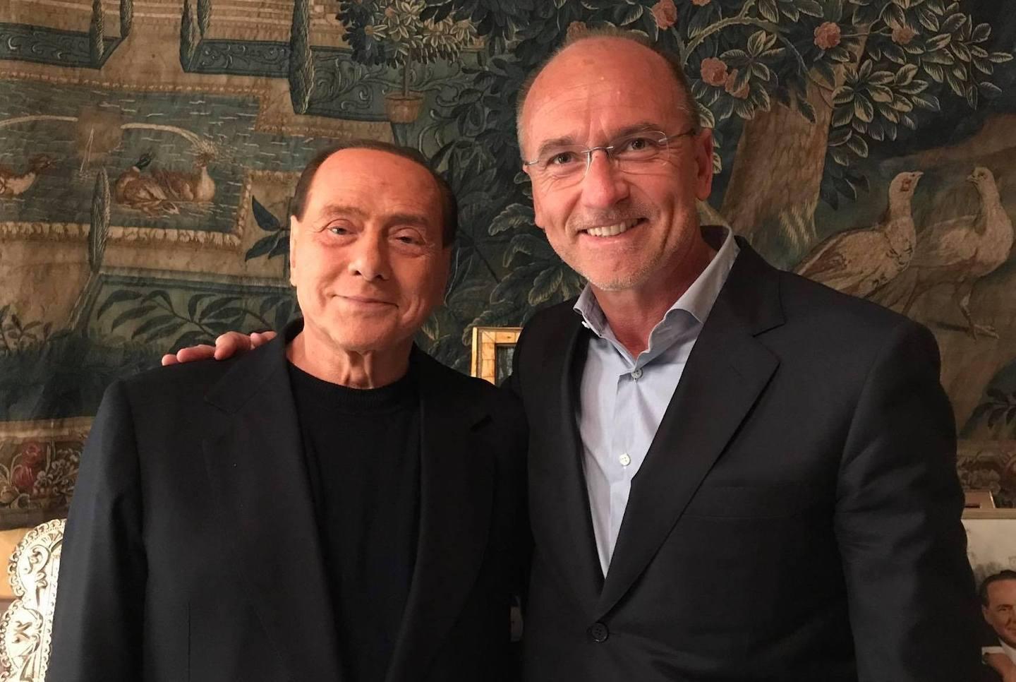 Berlusconi al vertice Fi: «Sarò in prima linea» 