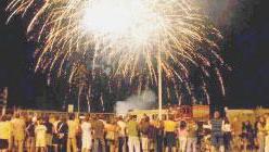 Fra dolce vita e sangriadilagano le feste a tema nei locali della costa
