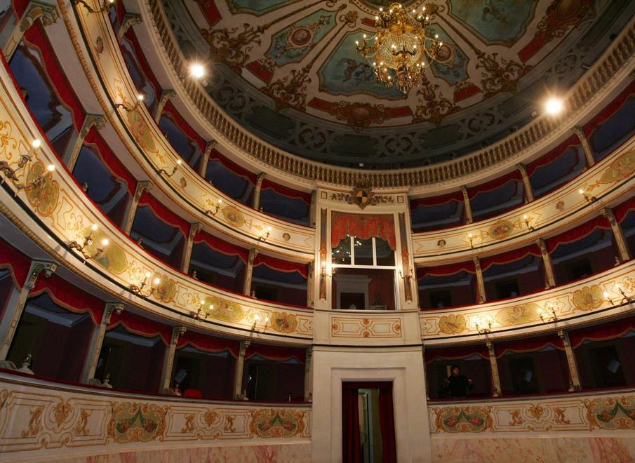 La stagione del Tagliavini inizia domenica con “The Show”