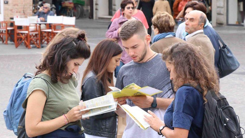 Periferie, libri, foto e Durban dance: la seconda giornata