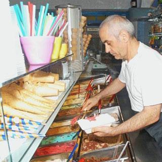 «Apriamo i negozi ogni sera»