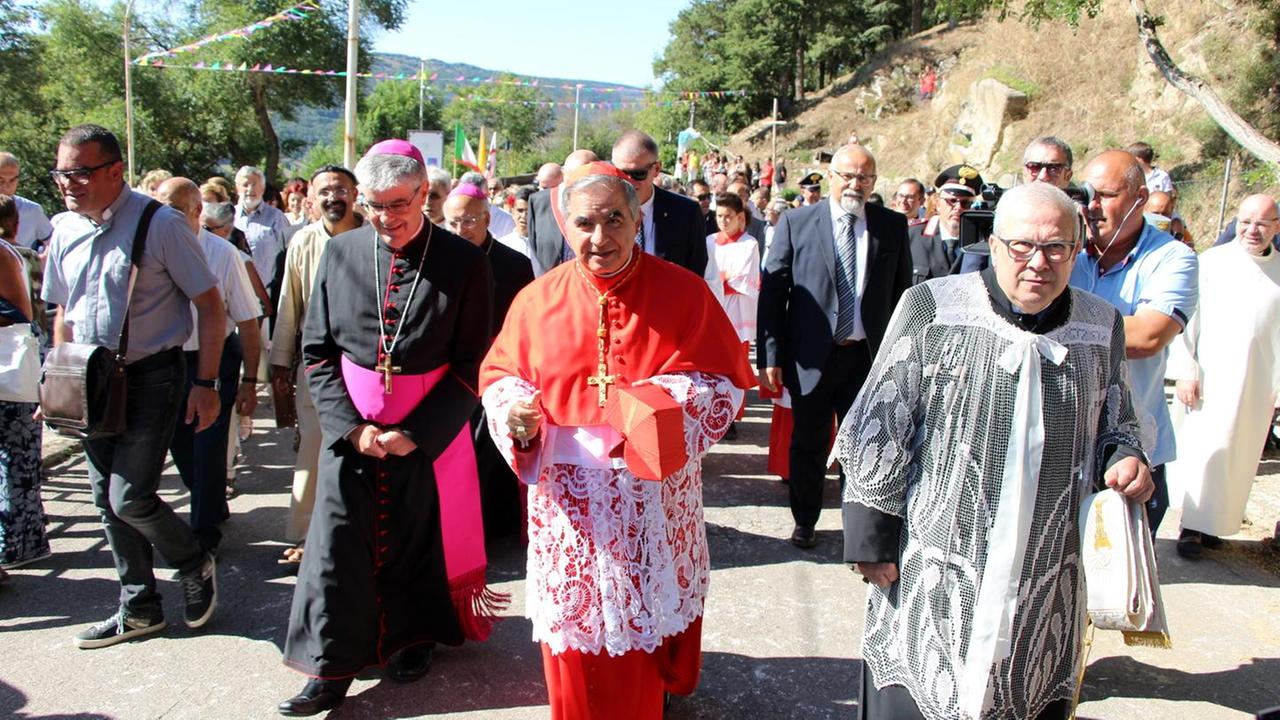 Ozieri accoglie il cardinale Becciu 