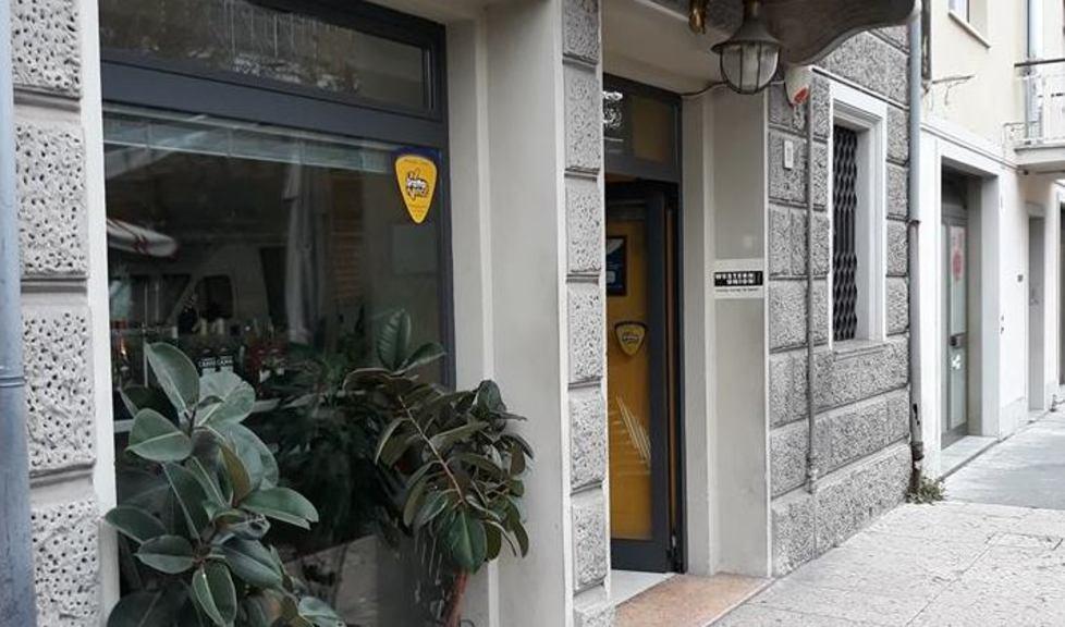 Deruba il tecnico dei videopoker: preso «Non se ne può più»