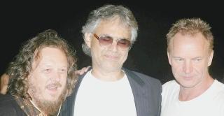 <strong>TRIS D’ASSI. </strong>Zucchero, Bocelli e Sting