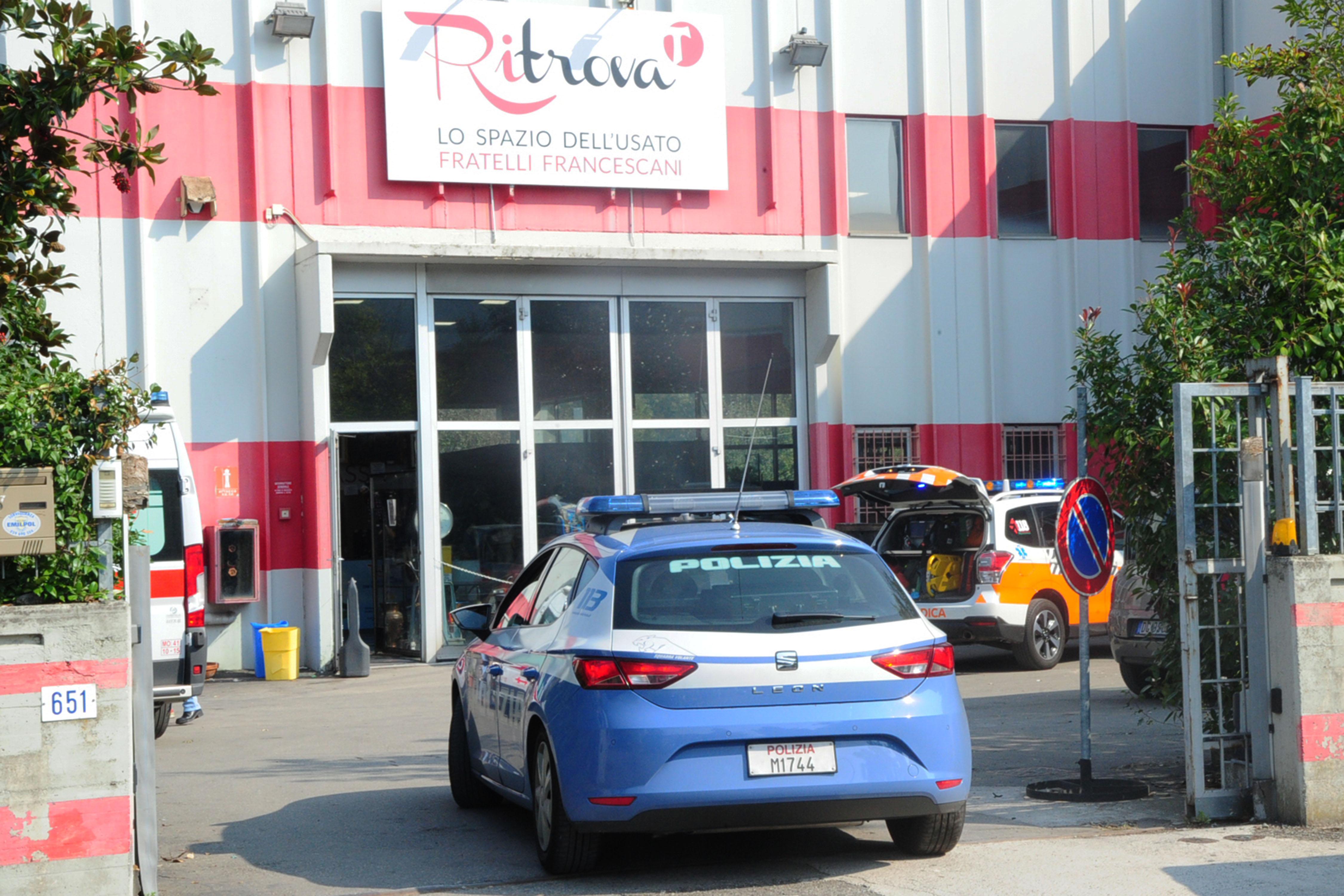 Modena, esplode caldaia, tecnico ferito al volto 