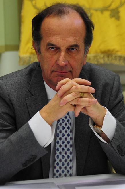 Smeraldi: «Pelloni ci racconta delle favole»