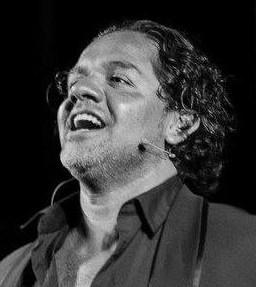 Al ristorante Europa 92 lirica in onore del maestro