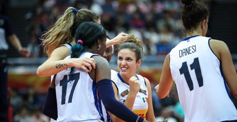 L’Italvolley rosa entra nella final-six 