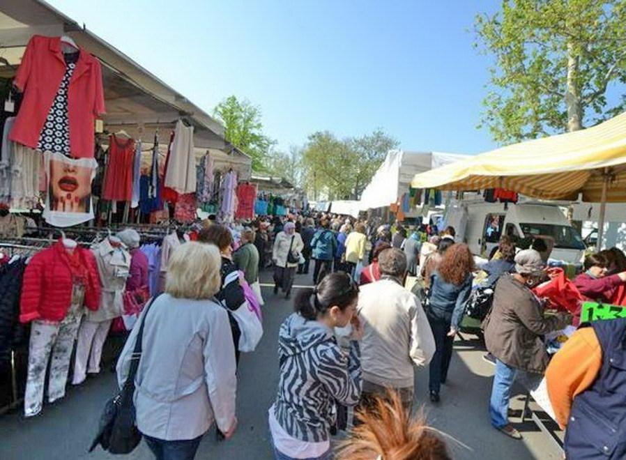 Modena, parco Novi Sad una mattinata di shopping con Fatto in Italia 