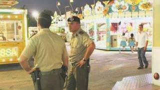 I militari in servizio al parco divertimenti del viale Marconi