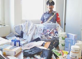 Rubano 700 euro di spesa, prese