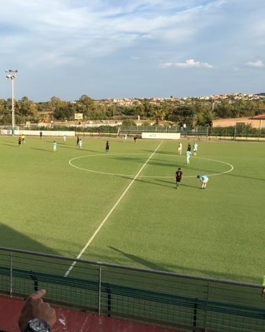 Budoni, presto i lavori per il nuovo manto sintetico dello stadio