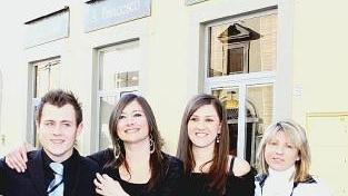 Lo staff del bar pasticceria S. Francesco in via S. Trinita