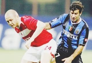 <strong>SBARCATO. </strong>Mozart, qui in azione contro Figo