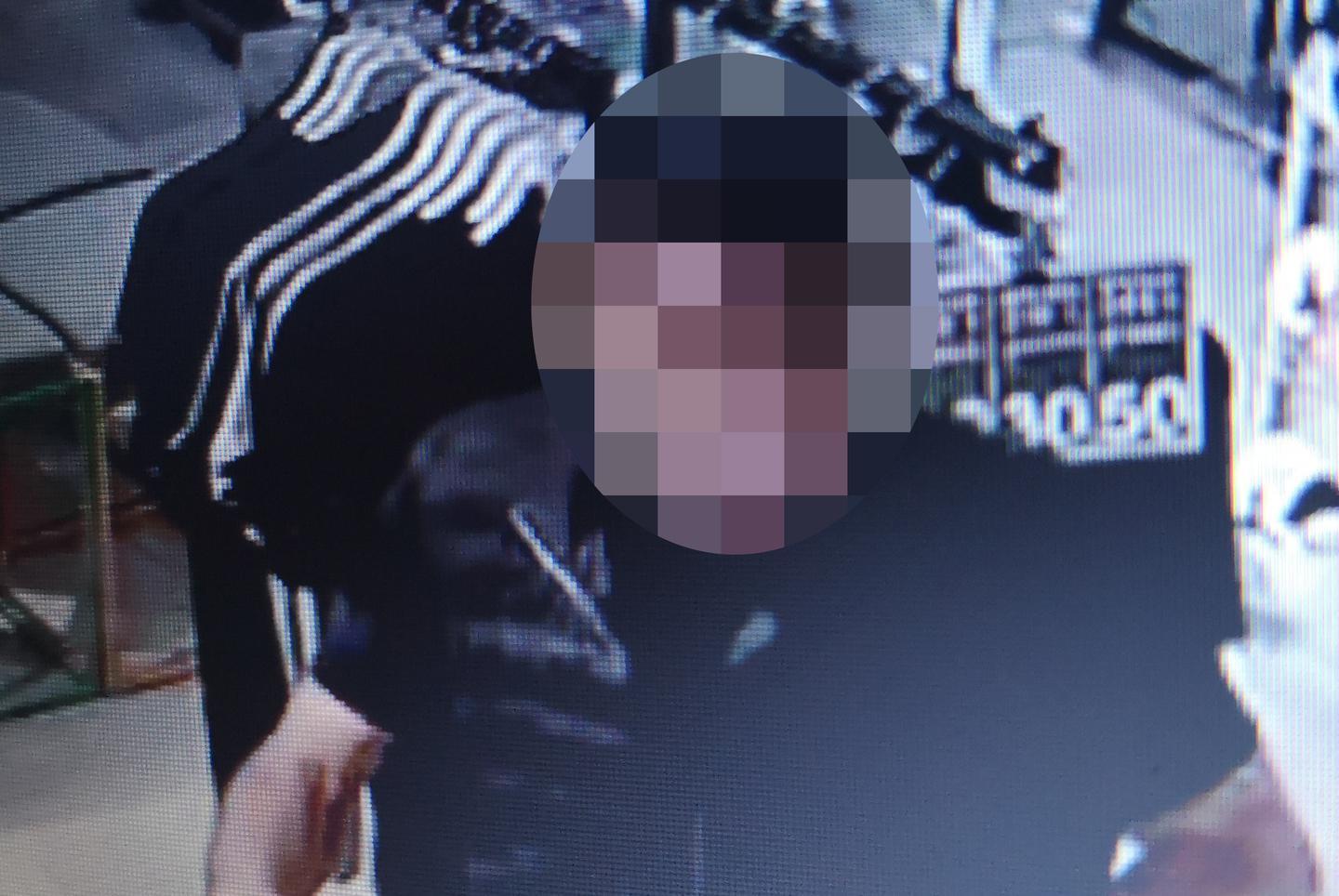 Shopping con carte di credito rubate, sassarese arrestato