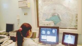 La sala di controllo durante un esame (Vip)