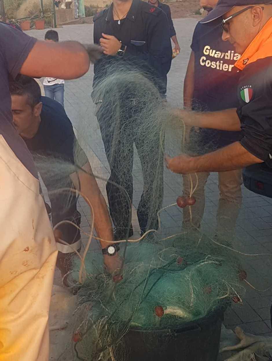 Rete abbandonata, pericolo in mare 