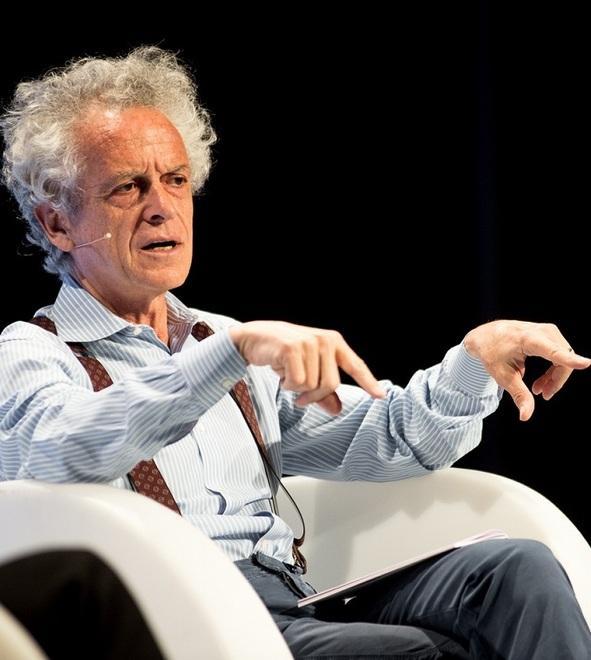 Federico Rampini al Metropolis di Bibbiano: «Nell’era dei selfie bisogna sapersi fermare» 