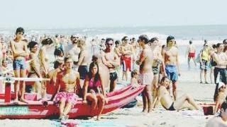 «Il Comune vuoletoglierci le licenze» Balneari in rivolta