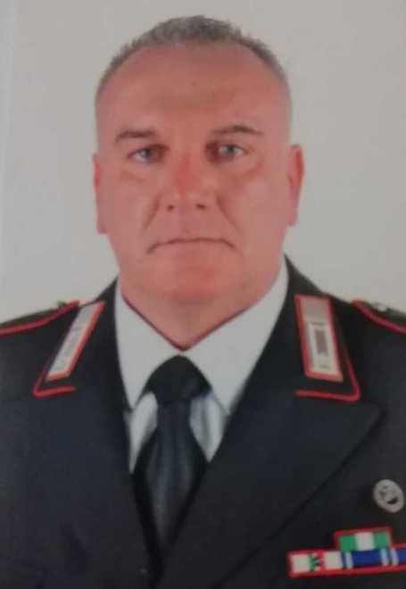 Il carabiniere Rifici saluta e va in pensione