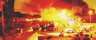 Il fuoco tra i binari e la ferrovia la notte del 29 giugno scorso