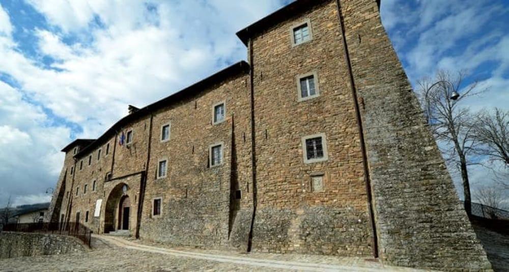 Autunno a Montefiorino Freddo e nebbia mitigati dal “profumo” dei tartufi