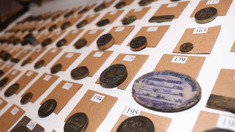 La collezione dell’Archivio di Stato di Reggio Emilia: tre secoli di storia nei sigilli dei notai 