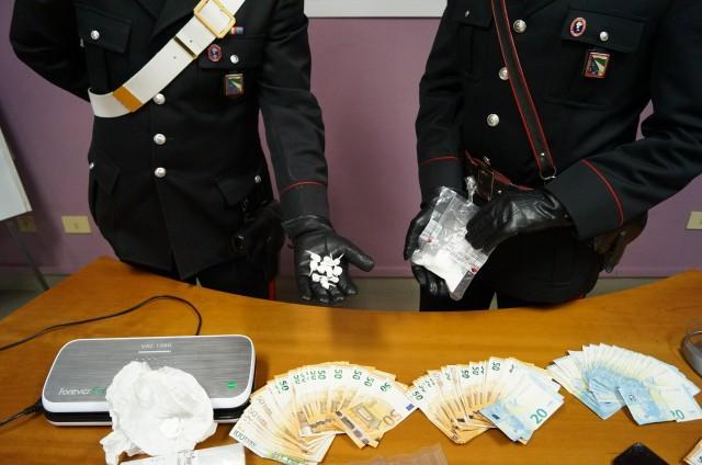 Campagnola, fermati con mezzo etto di coca: arrestati due fratelli