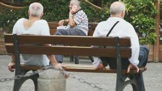 Un gruppo di pensionati