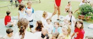 Letture nei giardini anche per i bambini