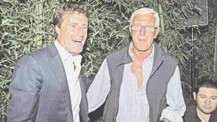 A sinistra Vannino Vannucci all’arrivo di Marcello Lippi