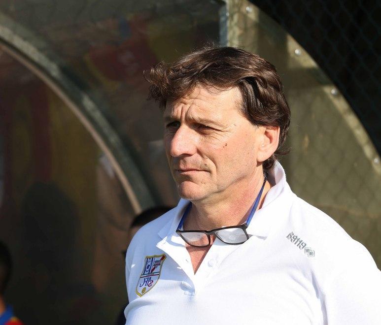 Mister Wolf sbarca a Meletole «Salvezza anche dai playout» 