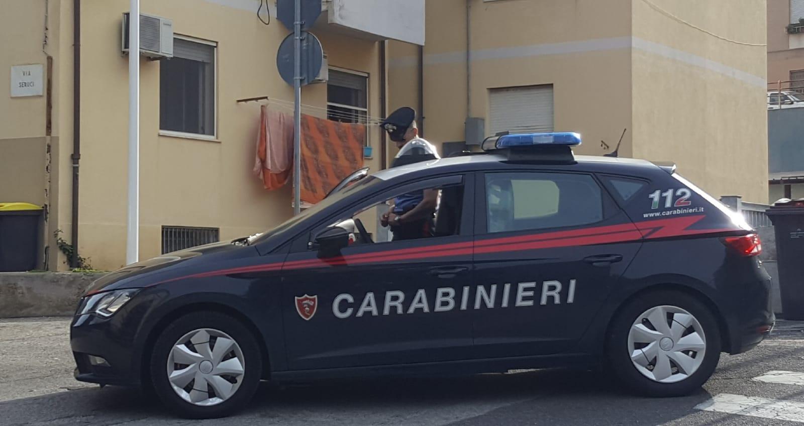 Cagliari, colf infedele ruba i gioielli e li rivende al Compro oro 