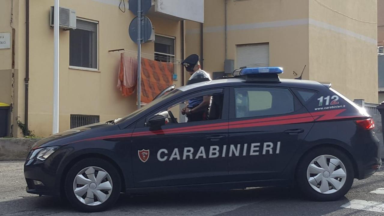 Cagliari, colf infedele ruba i gioielli e li rivende al Compro oro 