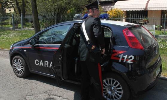 Reggio Emilia, gli scippano il computer in via Mirabello: scatta la caccia al ladro