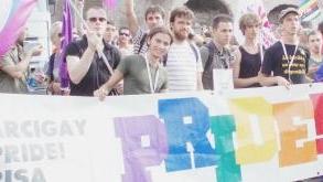 Una manifestazione dell’Arcigay Pride di Pisa