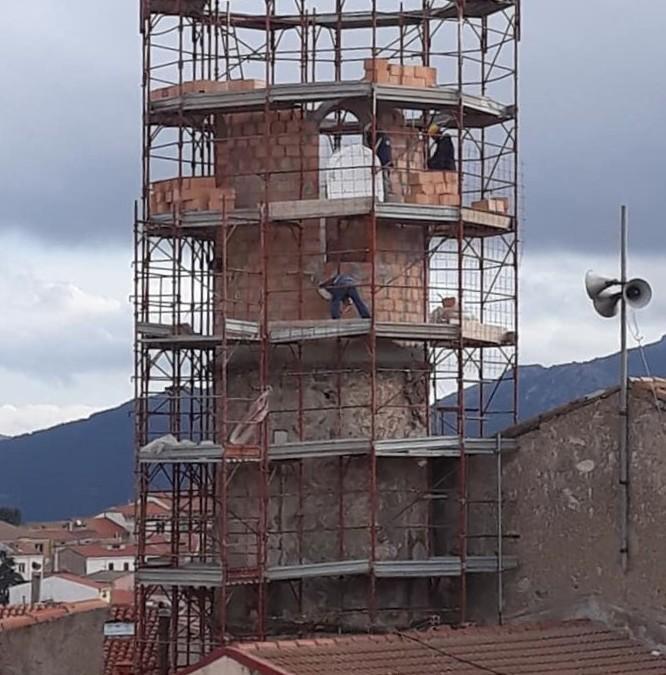 Pattada, il campanile torna al suo antico splendore 