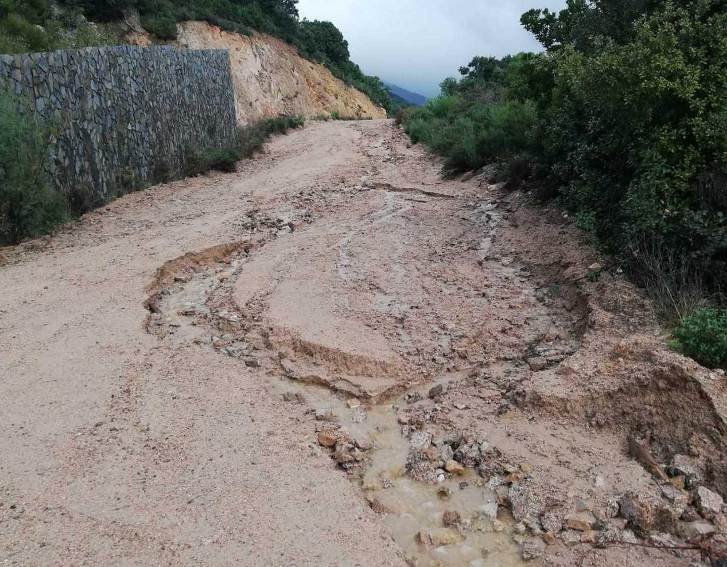 La minoranza: già fermi i lavori sulla Berchidda-Calangianus 