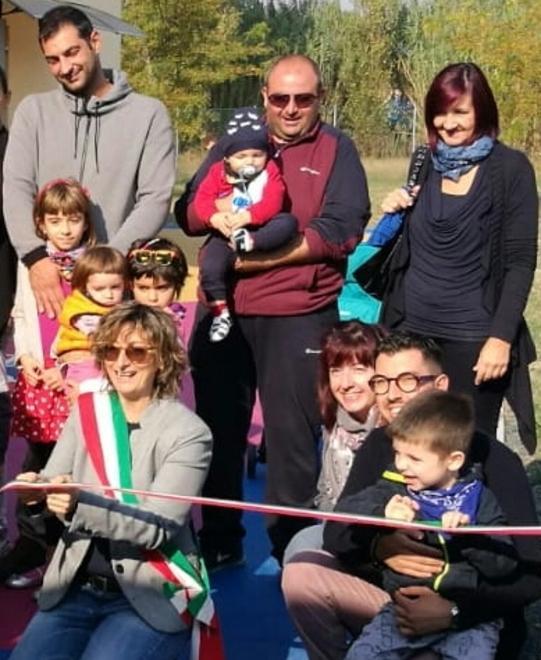 Ingresso tutto a colori per il Centro famiglie 