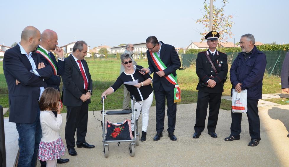 Taglio del nastro ieri per la casa dove i disabili imparano l’autonomia 