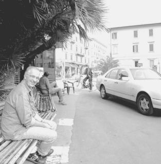 La postazione dei tassisti in piazza del Popolo