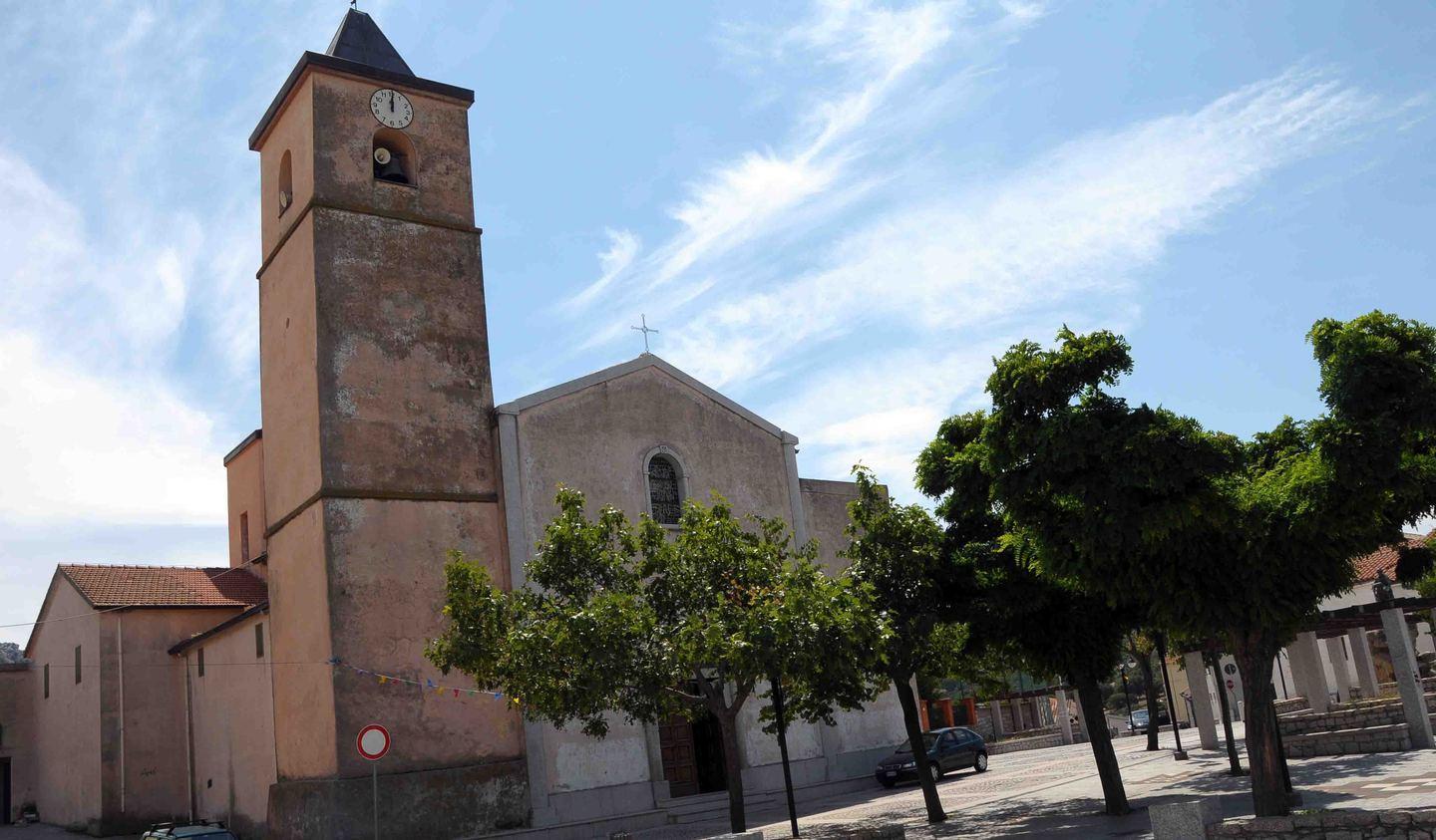 Due paesi uniti ai funerali dell’investito 