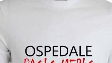 Ospedale, vola il gazebo: manifestanti al freddo