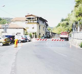 In fiamme dieci ettari di bosco
