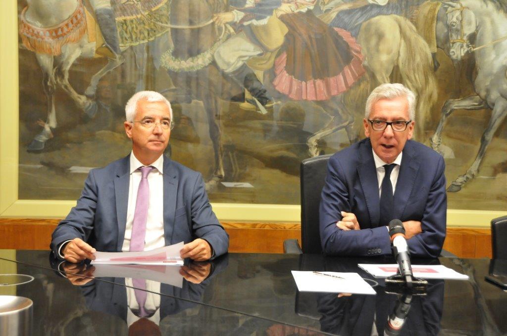 Il vicepresidente Raffaele Paci e il governatore Francesco Pigliaru