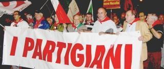 Sui 29 martiri guerra aperta Pd-Pdl